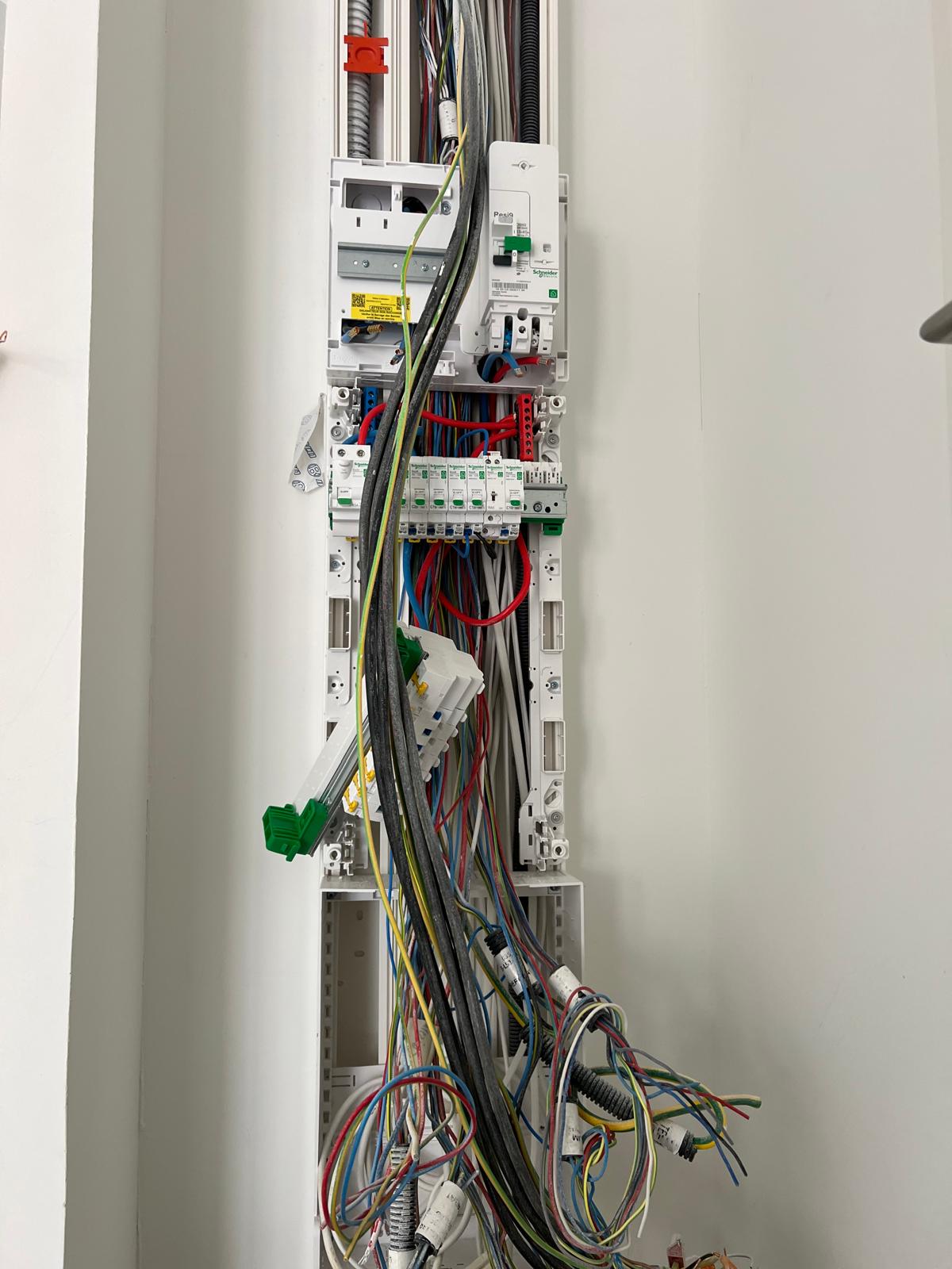 Borne recharge voiture électrique Belfort